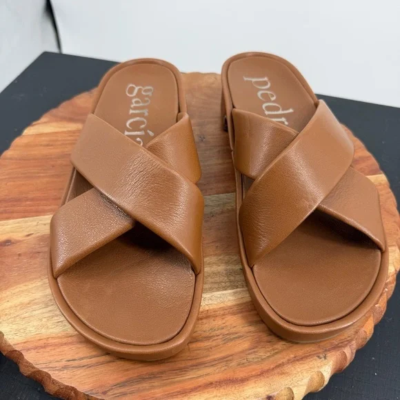 PEDRO GARCIA women's Lexia cross flat sandals in Terra brown leather sz 41 US 11 - Picture 2 of 8